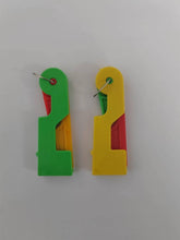 Carregar imagem no visualizador da galeria, Enfiador automático de Agulha
